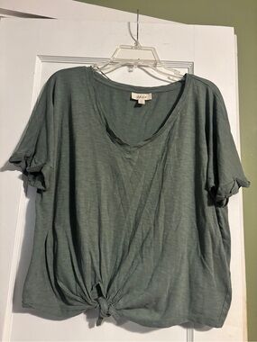 Style & Co. Sage Green V-Neck Short Sleeve Tie-Front Top